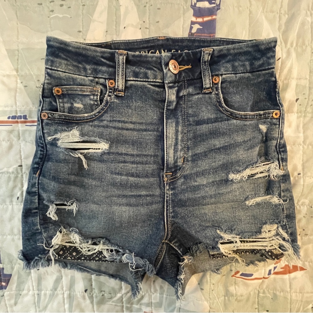 American Eagle Ne(x)t Level Stretch Curvy Shorts | size 2